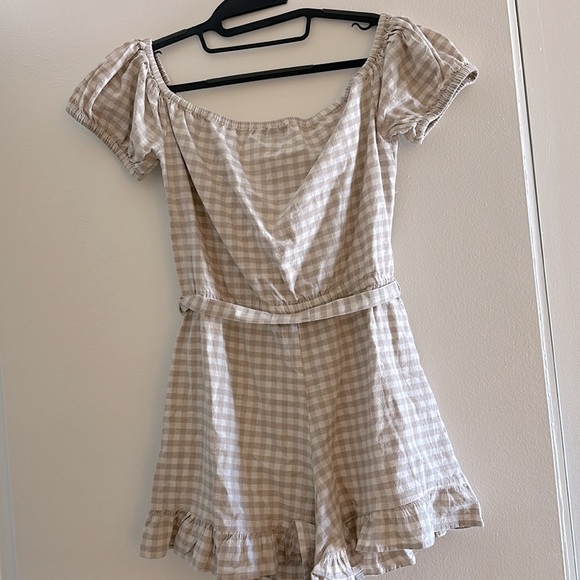 Topshop Gingham Off-the-Shoulder Romper Size 8 - Picture 7 of 8